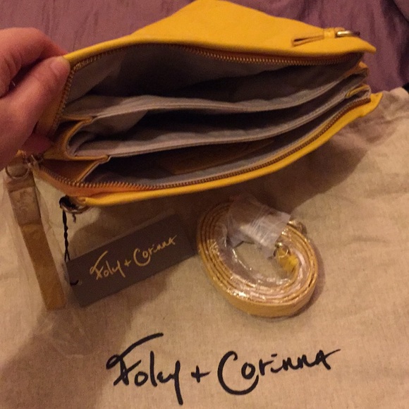 Foley + Corinna Ipad Bag - Picture 3 of 3